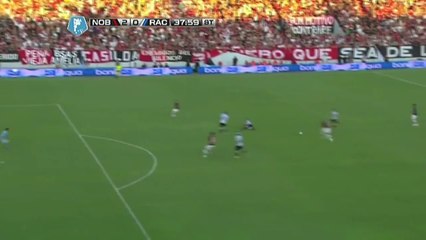 David Trézéguet scores fantastic 30 yard lob!
