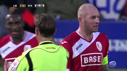 Donkey kick to the face gets player sent off!