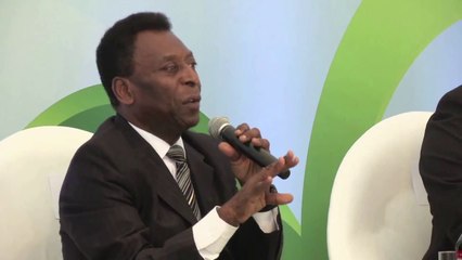 Pele starts countdown to Brazil 2014 World Cup