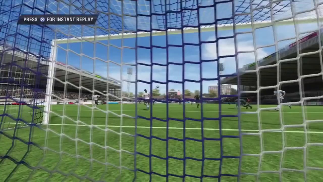 FIFA vs REALITY | MattHDgamer swaps Berbatov & Torres for Fulham v Chelsea