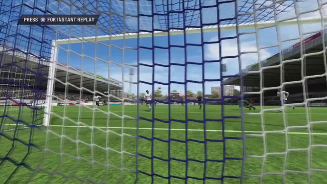 FIFA vs REALITY | MattHDgamer swaps Berbatov & Torres for Fulham v Chelsea