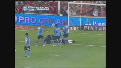 Keeper hit by flare! - Independiente v Belgrano Highlights | Argentinian Primera Division | 16-11-12