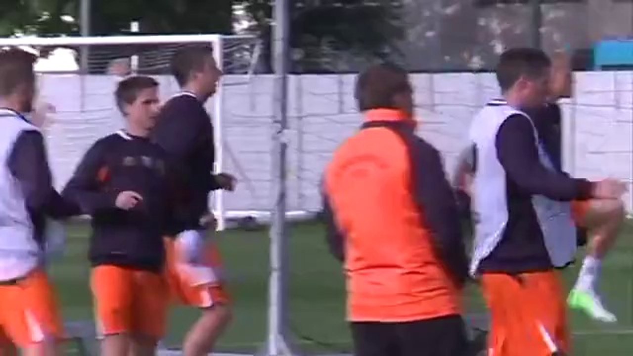 Liverpool 1-0 Reading - Liverpool training session - English premier League 2012-13