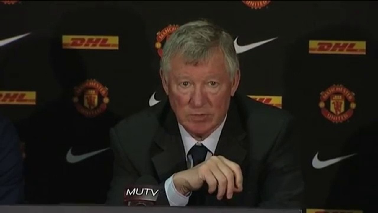 RVP signs for Man U - Ferguson on strict Twitter policy
