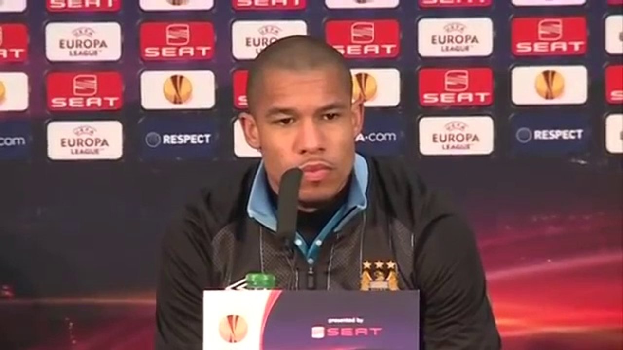 Man City v Sporting Lisbon - De Jong will fight to the last minute | Europa League 2011/12
