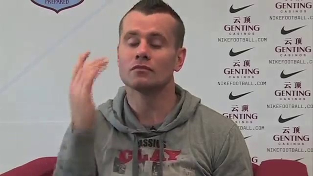 Manchester City 4-1 Aston Villa - Shay Given on returning to City | Premier League 2011-12