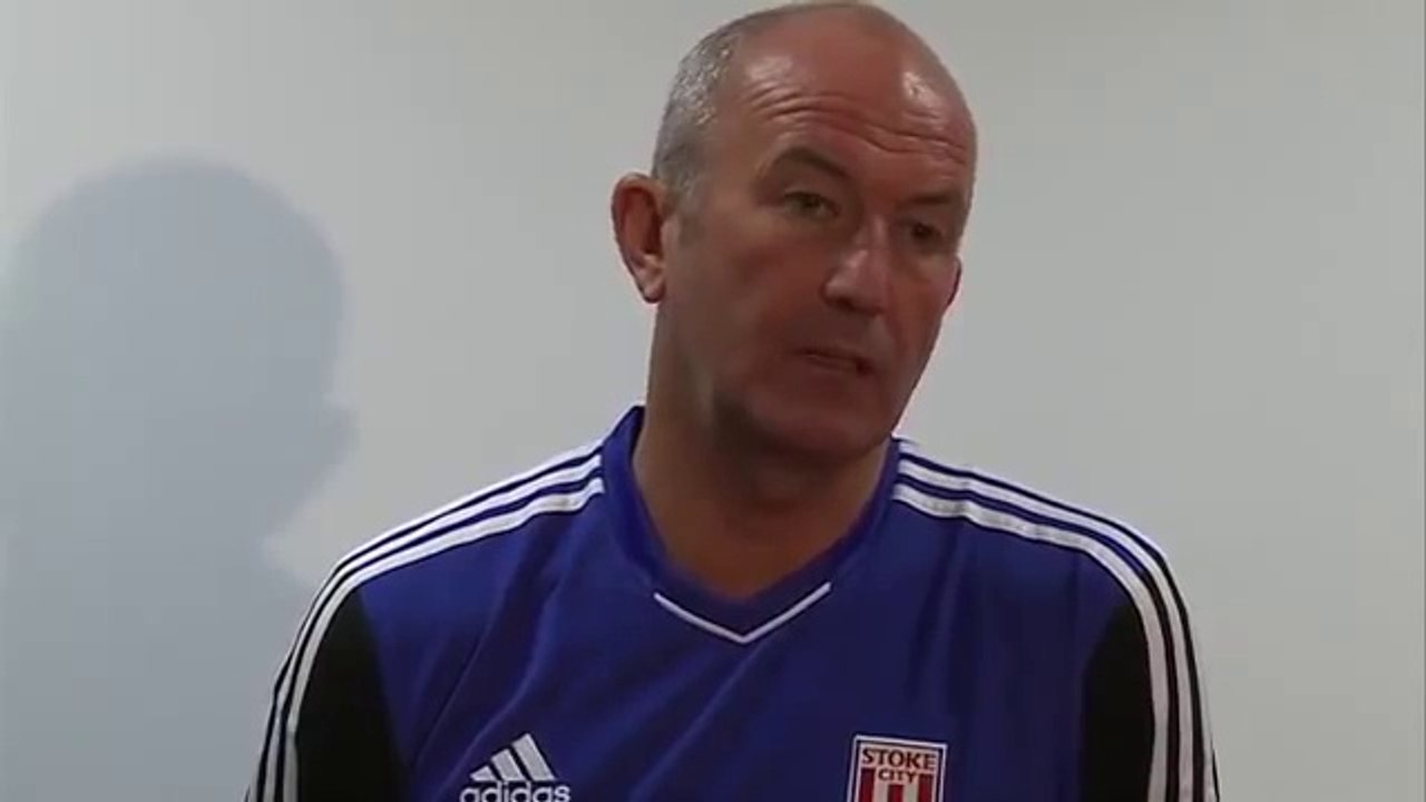 Tony Pulis refuses to discuss Carlos Tevez | Premier League Breaking Football News