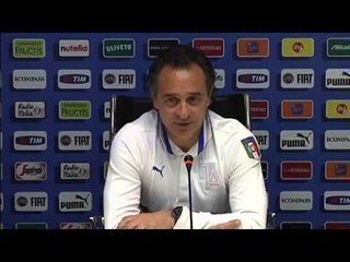 Prandelli: 'In caso di buu razzisti abbracceremo Balotelli'