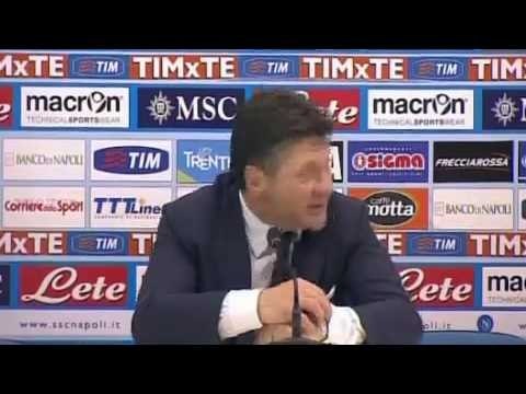 Napoli, Mazzarri: 'Prima la Champions poi il futuro'