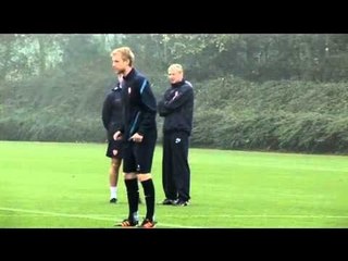 VIDEO Germania:| Low 'Non parlo di politica'