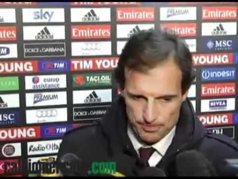 VIDEO Allegri: 'Felice per El Shaarawy, resta al Milan'