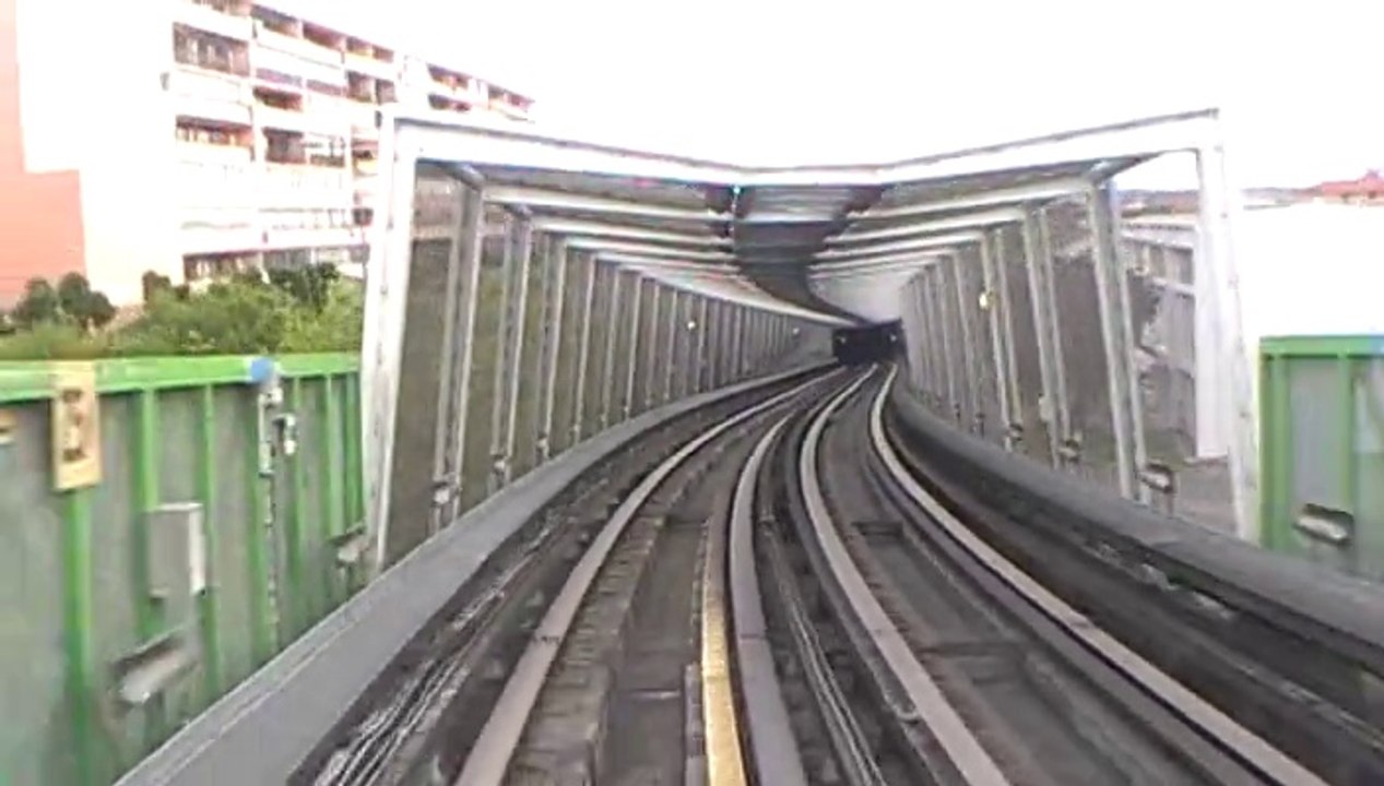 VAL206 rénovée : Voyage entre les stations Roseraie et Jolimont sur la ligne A du métro de Toulouse