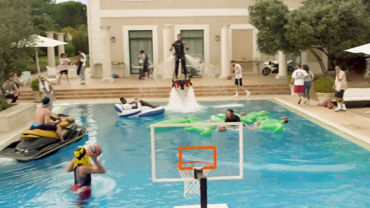 Epic Euroleague Pool Dunk