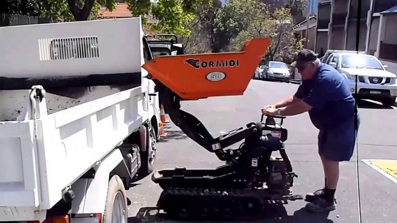 Cormidi 500kg Mini Dumper - High Tip Into Truck