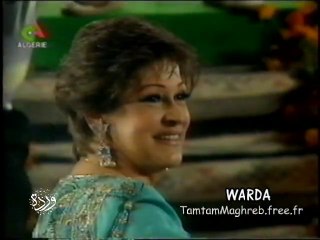 Hommage de Warda au Féstival de Timgad 2002