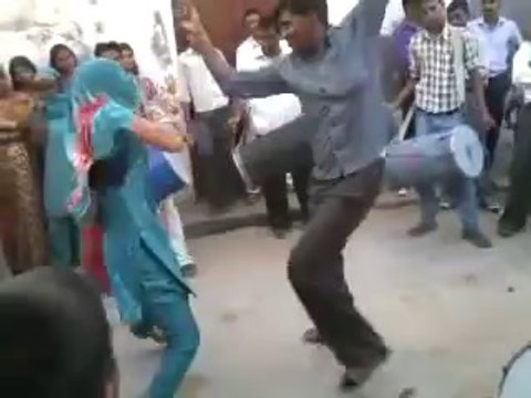 Ik Jawani Meri ik jawani teri nice song.