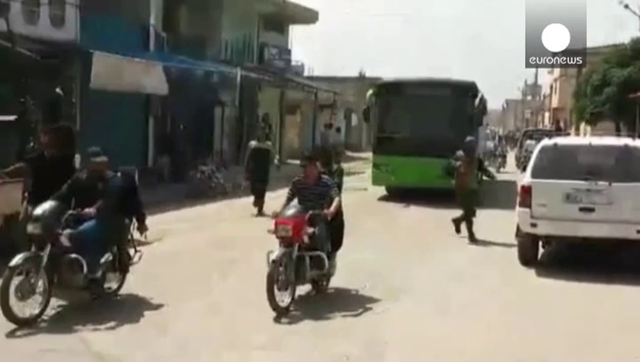 Siria: attentato ad Aleppo, ribelli "morti 50 soldati"