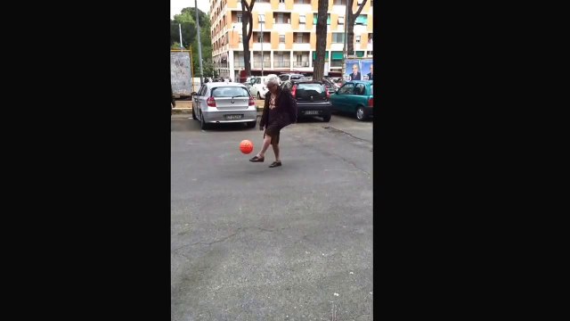 Awesome grandma playing soccer and juggling!