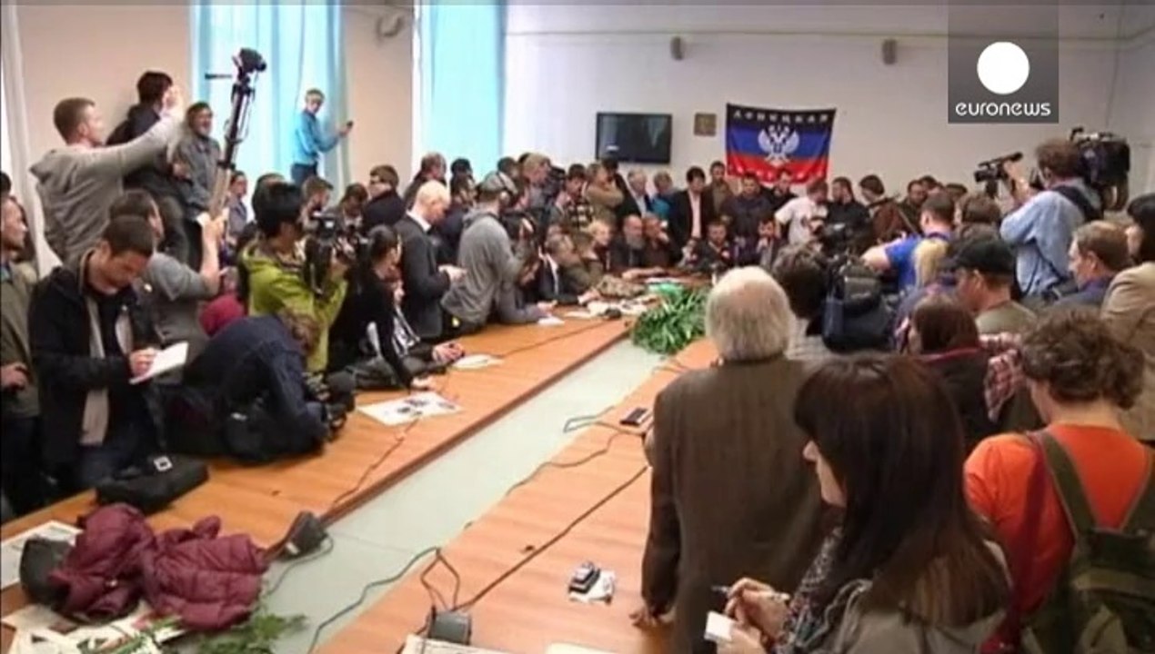 Ucraina, separatisti confermano referendum e Kiev promette battaglia