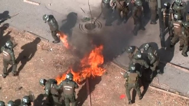 Chilean students march to pressure Bachelet on promised reforms
