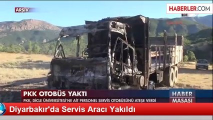 Diyarbakır'da Servis Aracı Yakıldı