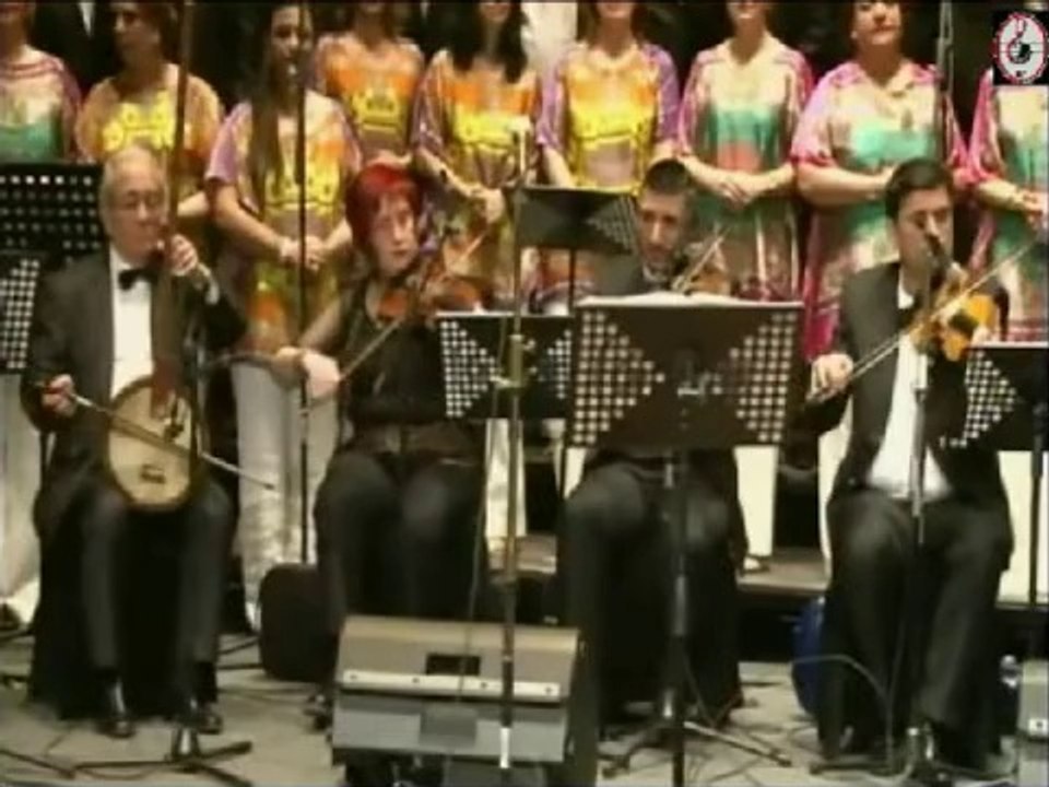 KARTAL MUSİKİ DERNEĞİ, TSM KOROSU, AVNİ ANIL KONSERİ,  KORO, SEVMEK ACI BİR ARZU DERLER