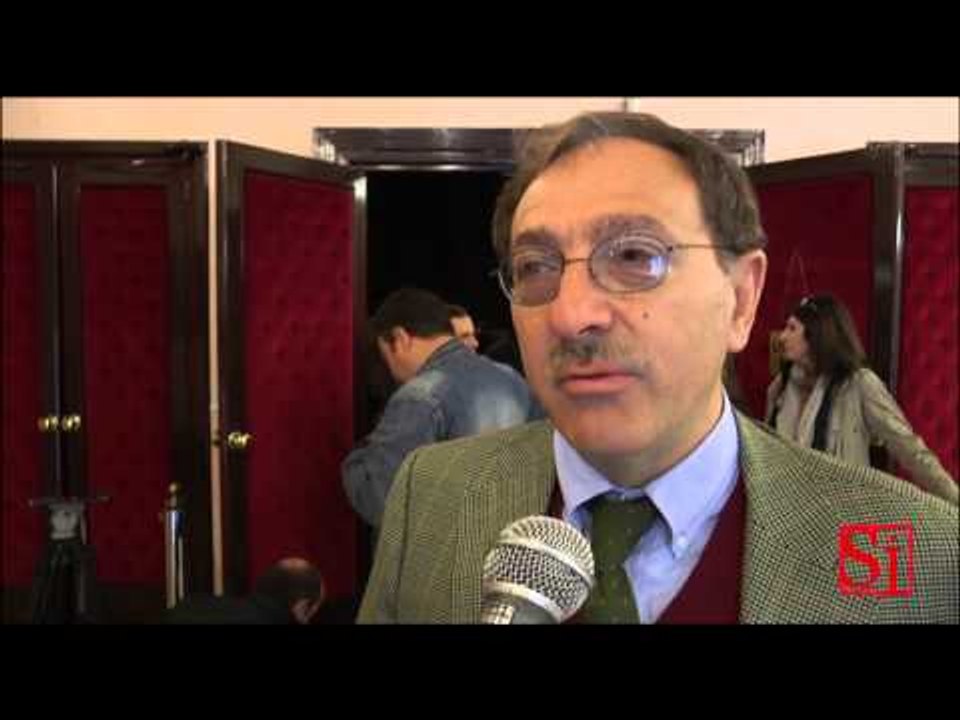 Napoli - Terra dei Fuochi, incontro al Teatro Totò con Don Patriciello -2- (08.05.14)