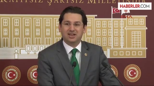 CHP Bursa Milletvekili Aykan Erdemir, Bursa'nın Mudanya İlçesinde, Seçim Kampanyasının Başladığı...