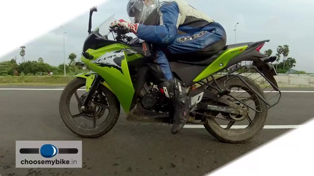 Yamaha R15 Vs Honda CBR 150R A Drag Race
