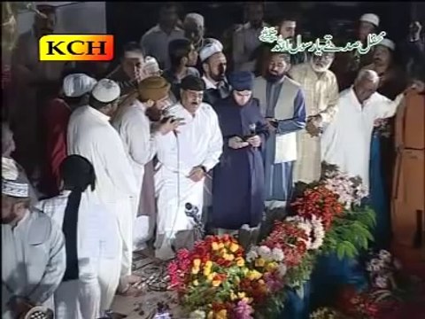 Exclusive Kalam Peera ho Peera and Kalam e Bahu By Al Haj Owais Raza Qadri 2012
