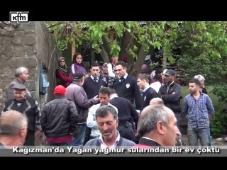 Kağızman'da yağan yağmur bir evin çökmesine neden oldu,
