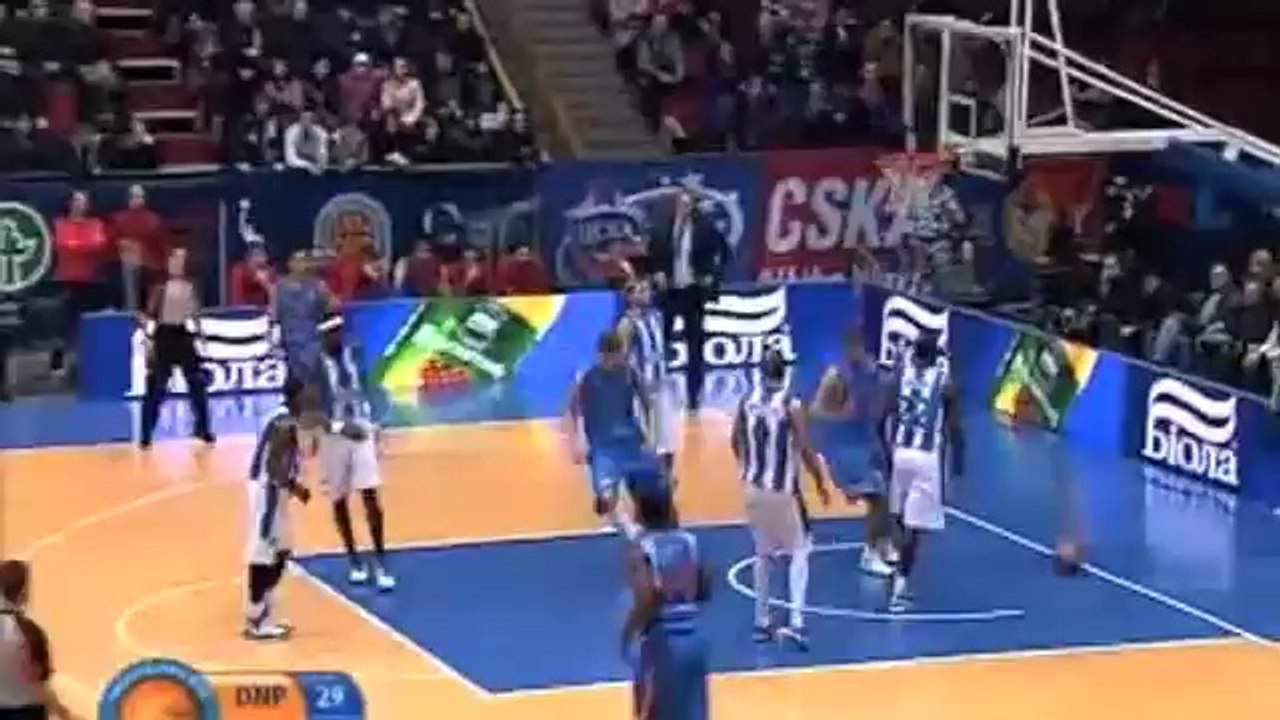 The Hoops Journey with JR Holden