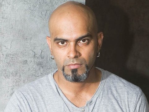Raghu Ram And Gul Panag Attacked At BHU.