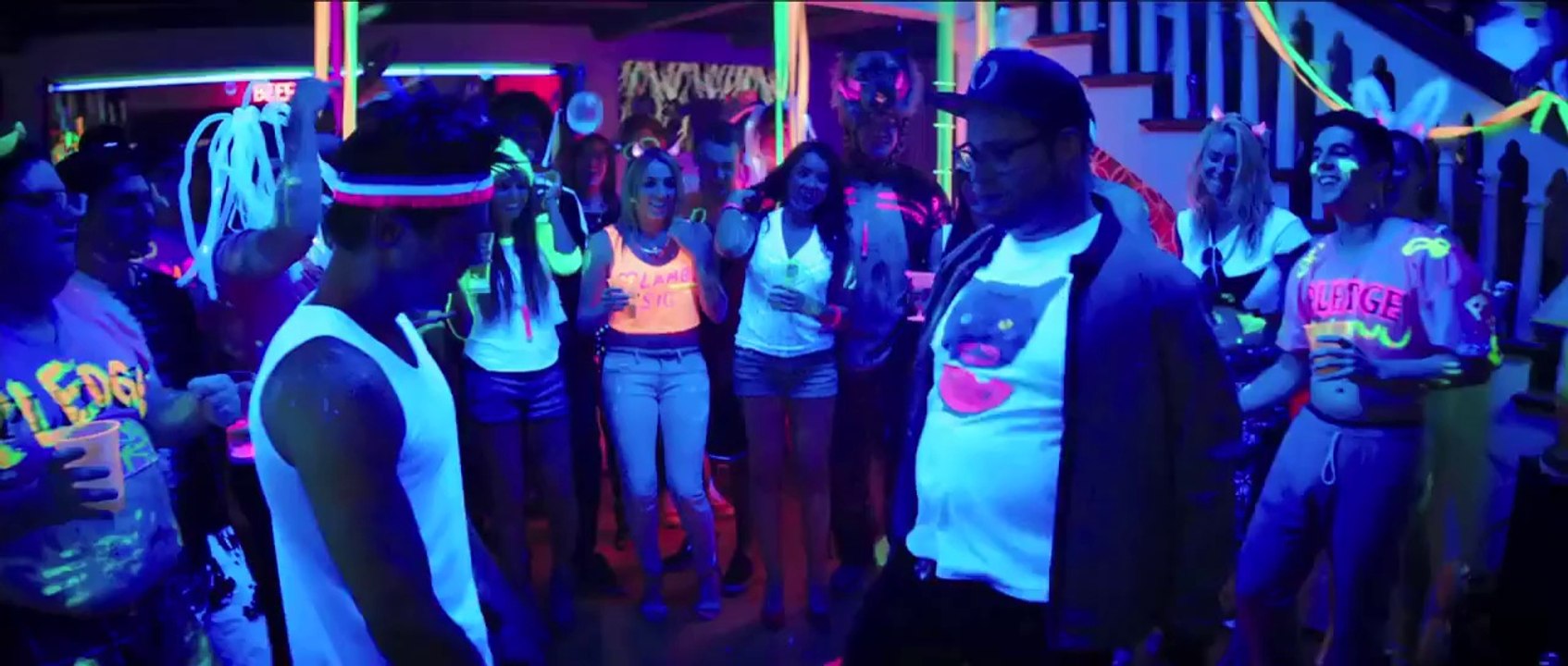 Neighbors TV SPOT - Friday (2014) - Rose Byrne Comedy HD