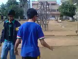 HasSI Ka FulL DosSe Video #4 Parhri Hui Cheez Kabhi Mt Uthao :P