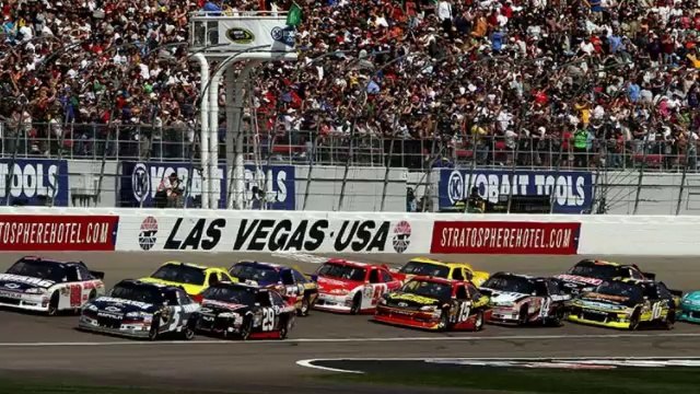 Watch nascar kansas race - live Nascar streaming - speedway and lights - nascar live - nascar - nascar sprint cup live stream
