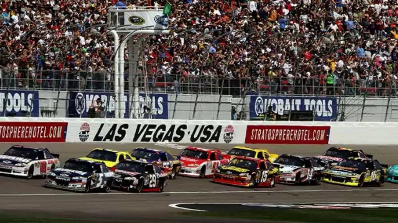 Watch nascar kansas race - live Nascar streaming - speedway and lights - nascar live - nascar - nascar sprint cup live stream