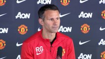 A Giggs no le preocupan los rumores sobre Van Gaal