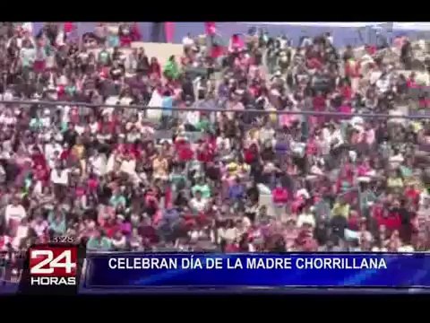 Municipalidad de Chorrillos rindió homenaje a cientos de madres de familia