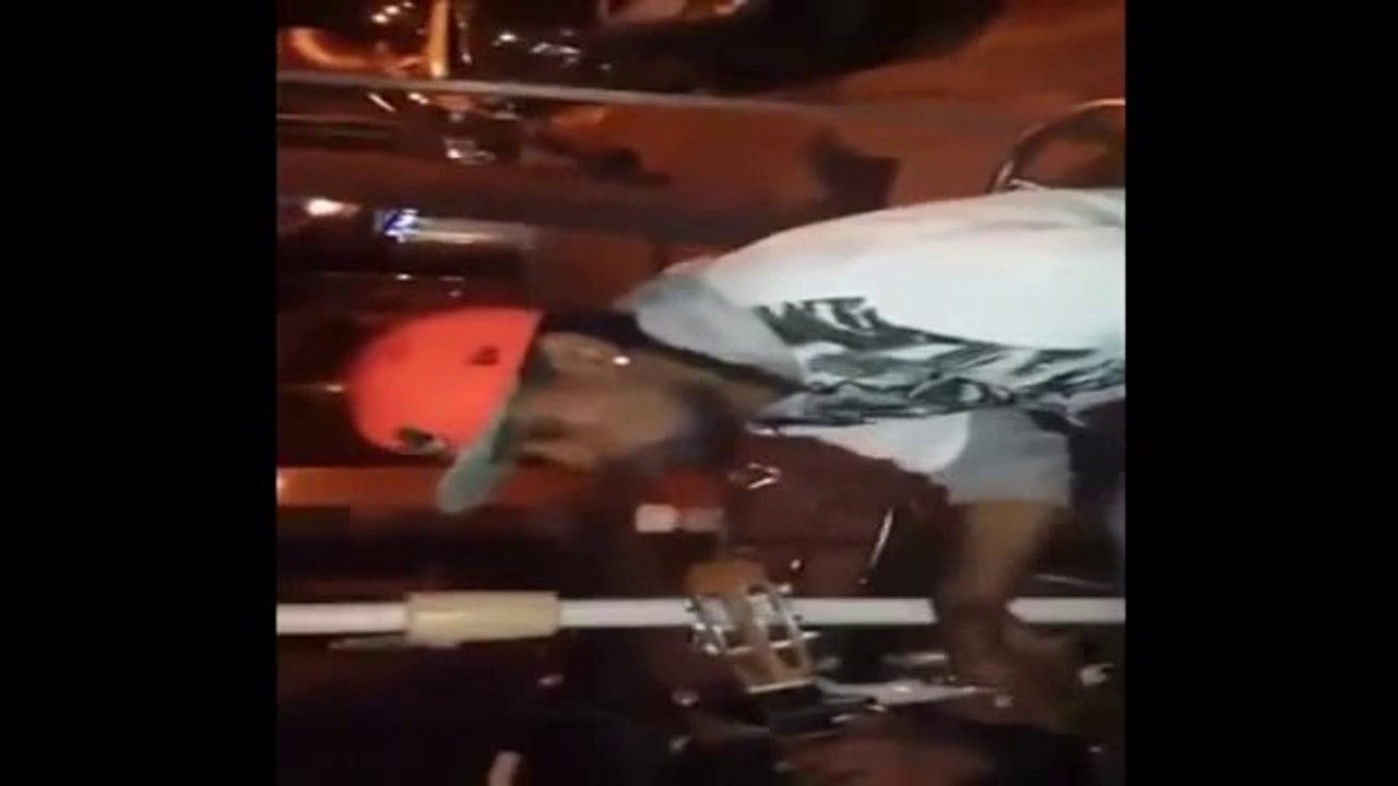 Monkey Cantando el Mismo dia de su Muerte