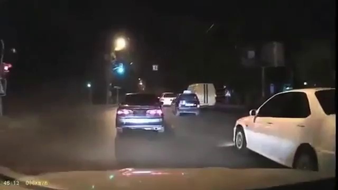 Lucky Driver Gets A Drunk Guy Road Dance