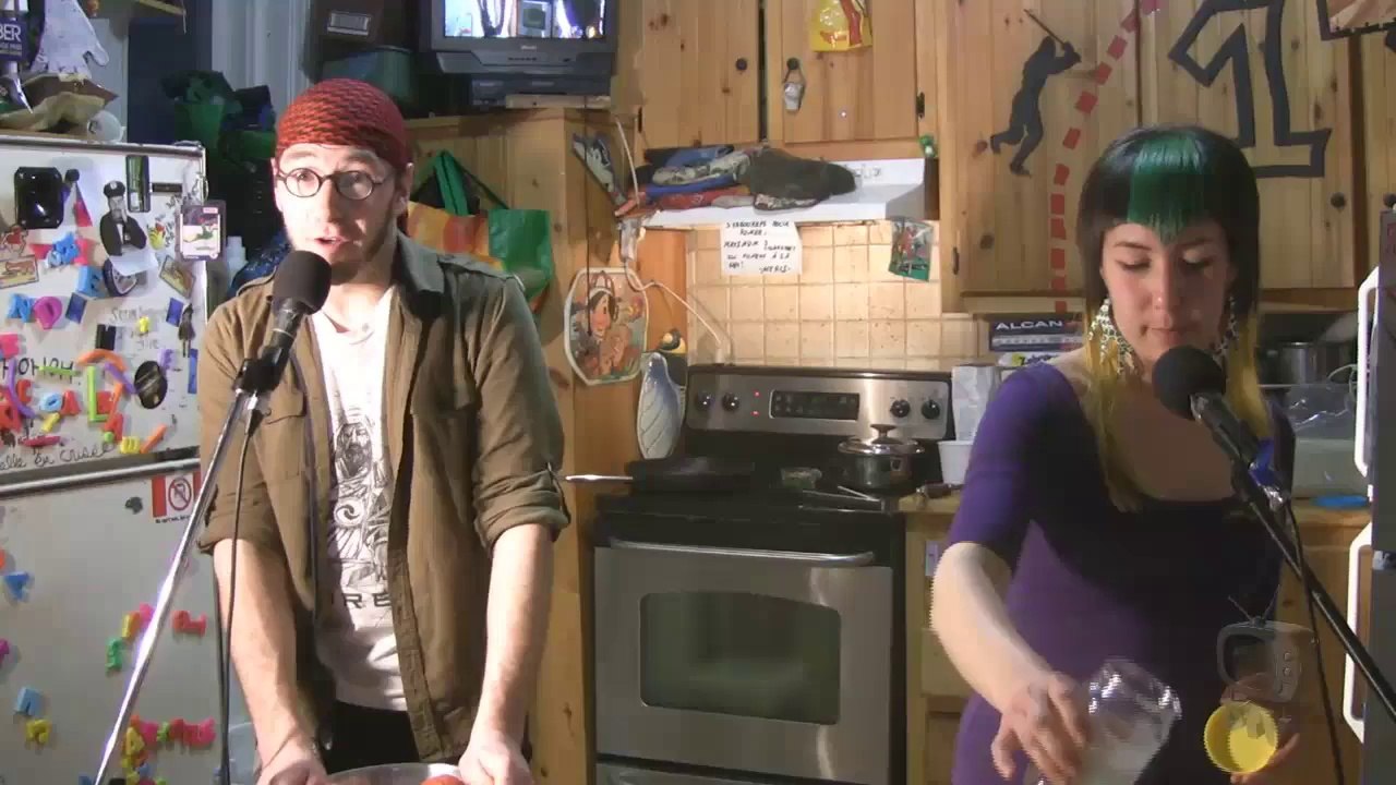 Des agréables odeurs épisode 4 Assiette de nouille avec du homard et soupe froide