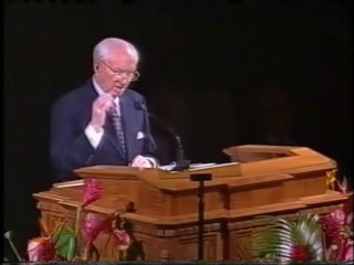 Gordon B Hinckley Raises a Prophetic Voice of Warning