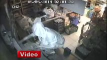 Üsküdar'da markete giren 4 hırsız, 45 bin liralık soygun yaptı