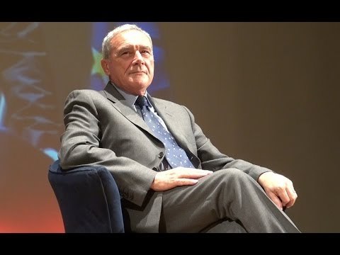 Aversa (CE) - Legalità, Lectio Magistralis di Pietro Grasso -1- (09.05.14)