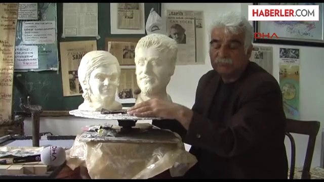 Ali İsmail ile Berkin'in Anneleri İçin Anneler Günü Hediyesi Büst Heykel Yaptı