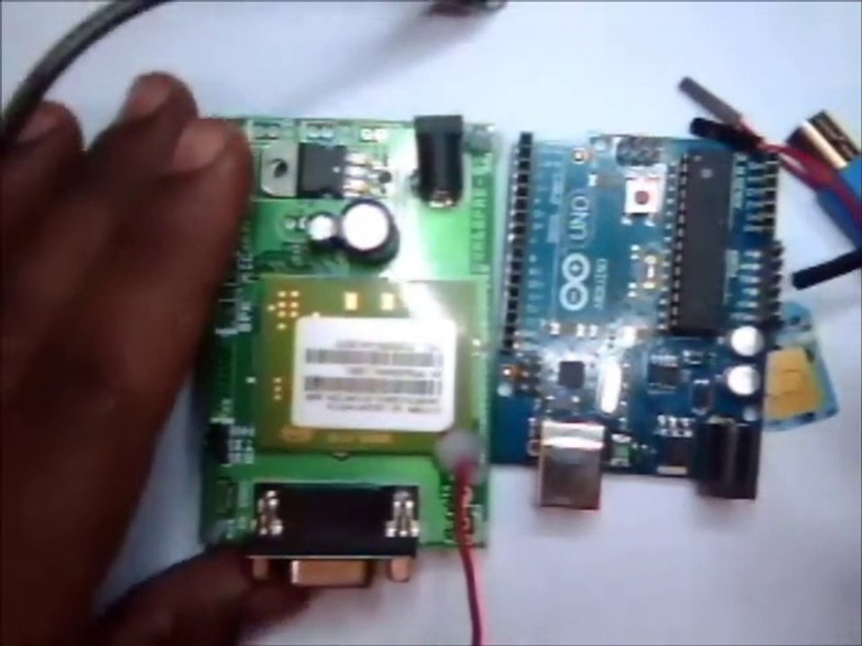 Arduino with GSM - Making a call- Sending SMS