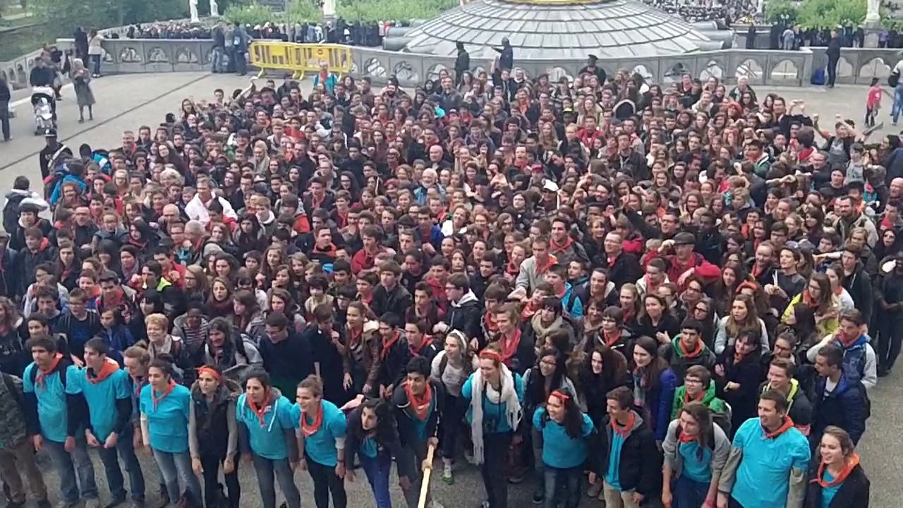 Rassemblement des 4èmes-3èmes à Lourdes 2014