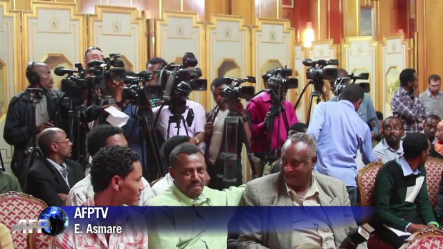 Sud Soudan : les deux camps adverses signent un accord de paix