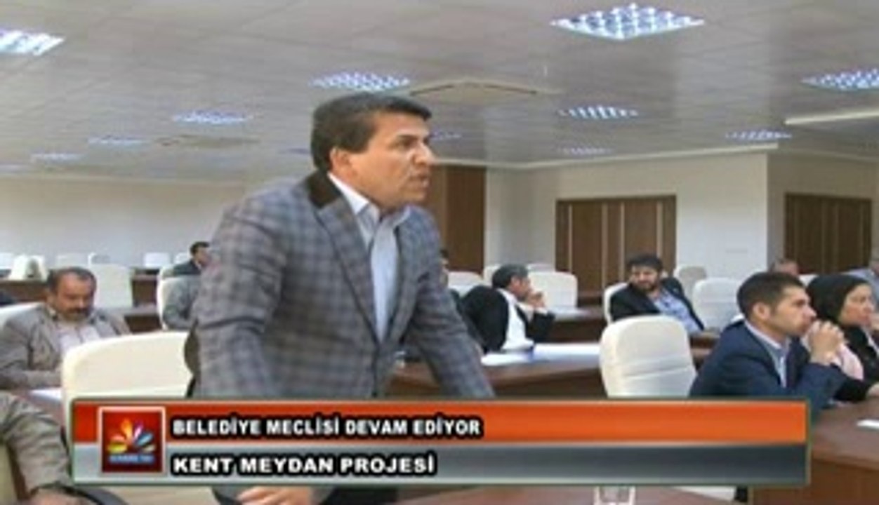 BELEDİYE MECLİSİ DEVAM EDİYOR